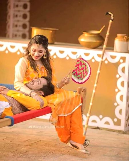 تم پسند آ گئ ہو مجھے۔۔۔۔۔
تمہیں بتاؤں یا تمہاری امی کو۔۔۔