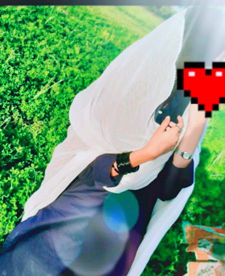 Hazaro manzilay hongi hazaro rastay hongay nigahe hm ko dhoonday gi na jane hm kaha hongay🍂🌑