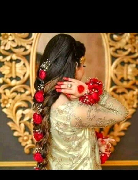 😍Qable deed thi us wqt adayien  unki!!💖
Aaina dekh kr jb madde muqabil dekha 🙈😍💖