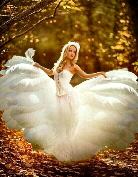 Beautiful People image