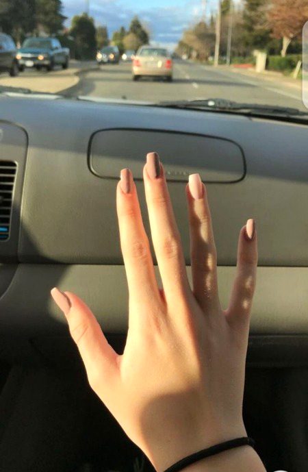 Aafat nii😠 joh tal jaon gee😏



Mai toh aadat hon janab!!


Lgh jaon gee 😘.m1