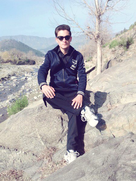 "ہم تو سادہ سے لوگ ہیں🥀
"ہم سے کیا رونقیں ہوں گى🍀🔥