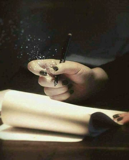 ﯾﮧ ﺑﮭﯽ ﻣﻤﮑﻦ ﮨﮯ ﮐﮧ ﺁﺟﺎﮰ ﮐﺴﯽ ﺭﻭﺯ ﺍﭼﺎﻧﮏ،
ﯾﮧ ﺑﮭﯽ ﻣﻤﮑﻦ ﮨﮯ ﮐﮧ ﻟﮑﮫ ﺑﮭﯿﺠﮯ، ﺍﺏ ﺁﯾﺎ ﻧﮩﯿﮟ ﺟﺎﺗﺎ