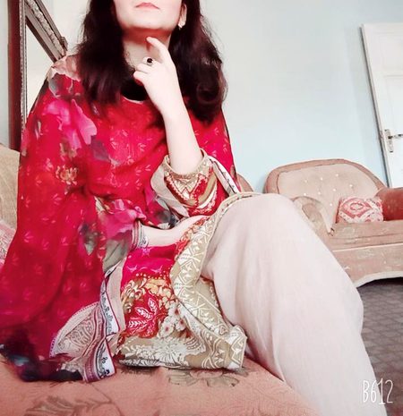 Ab shikayat kesi.. Tum bdl gae.. hum sudhr gae😇😊�gae..