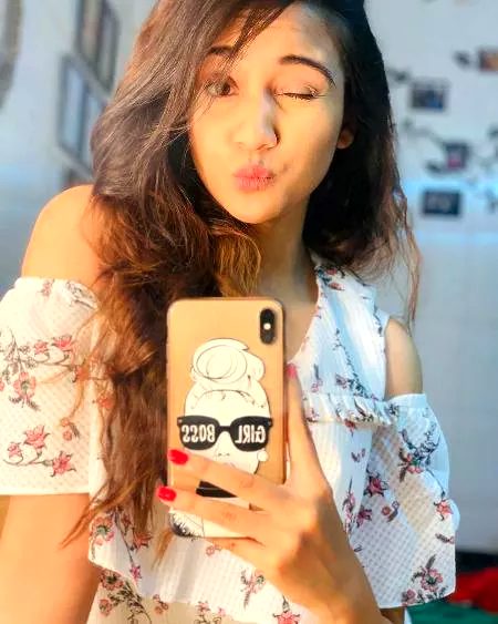 Tujhe bhulun' b to kese?? Merit ID ka password ho tum😍😍