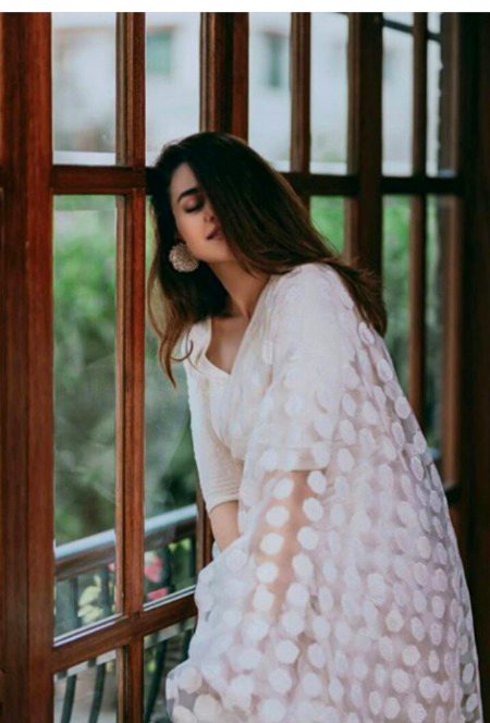 Zara noor abas