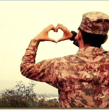 ہمیں کسی سے کوئی مطلب یا لالچ نہیں ہے❤❤
یارب
جو ہم سے محبت کرے اسے بھی خوش رکھنا اور جو نفرت کرے اسے بھی❤