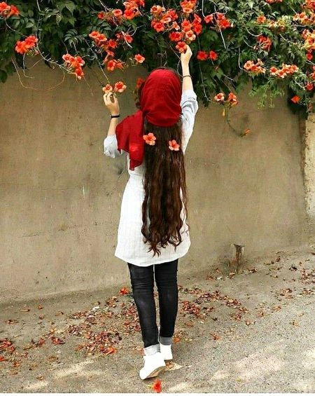 کتنے ہی درد ، بہانے سے میرے پاس آ کر
دیکھتے ہیں کہ میری شام سہانی تو نہیں
💔