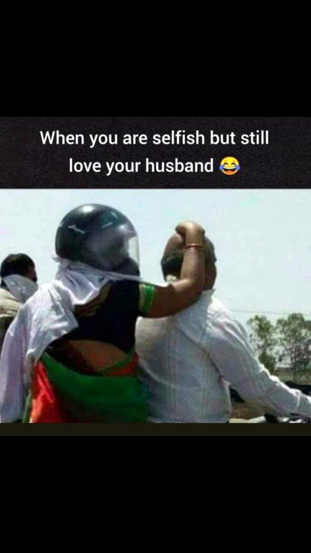 جیولری شاپ کے باہر سے گزرتی ہوئی لڑکی نے ایک ہار دیکھ کر کہا ..واؤ بیوٹی فل 
دوکان کا مالک بیٹھا دیکھ رہا تھا اس نے لڑکی کو بلایا اور اسے کے سر پے شفقت سے ہاتھ پھیرتے ہوے پوچھا بیٹی کیا آپ کو یہ ہار پسند ہے ... لڑکی کی آنکھوں میں امید جگا دی تھی دوکان مالک کے سوال نے ....لڑکی نے بہت خوش ہو کر کہا کہ بہت پسند ہے 
دوکان مالک نے تاریخی جواب دیا ایسی سخاوت ہر کوئی نہیں دکھا سکتا اس نے لڑکی کے سر پے ہاتھ پھیرا اور پیار سے کہا کہ 
"پتر تو سویرے فیر آ کے ویکھ لئیں”