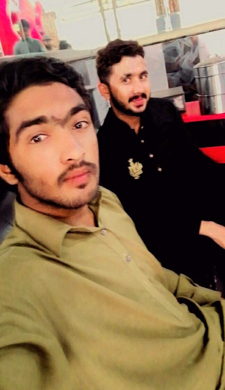 بھول گئے ہو یا نفرت کرنے لگے ہو ہم سے 

اے دوست
کوئی بے وجہ ہم کو چھوڑ دے اتنے برے تو نہیں تھے ہم💔💔