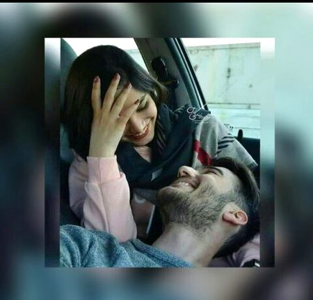 نشانی بتائوں اداس لوگو کی.


سنا ہے یہ مسکراتے بہت ہیں😰😥😥😥😥