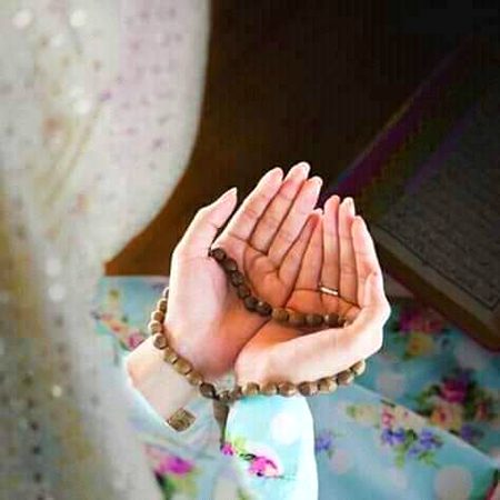 میں آدم زاد ہوں مولا، ،،
تو مجھے جانتا تو هے کے --زیادہ آزمائش پر میں جنت ہار جائوں گی. .
