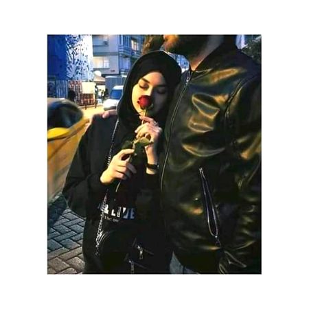 🌺🌺🏹🏹
*محبت محتاج کہاں حسن و جوانی کی🥀😍
*ہم تو عمر کے ہر عہد میں چاہیں گے تمہیں۔💕❤
#_Adiii🍂🍂🥀🥀