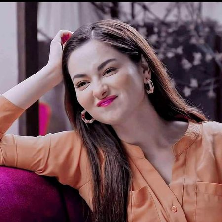 کوشش اتنی ہیں کوئی روٹھے نا ھم سے ۔۔۔ مگر۔۔۔
نظر انداز کرنے والوں سے ھم بھی نظر نہیں ملاتے۔۔۔✌