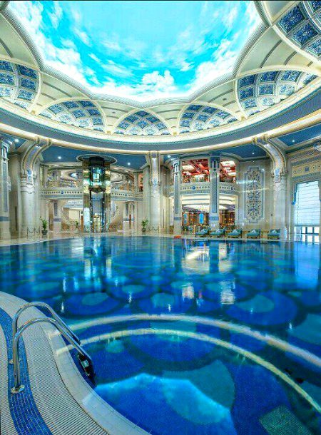 beautiful swimming pool😍