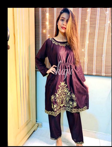 best quality embroidery cloth for women. If you like 

Order know/////