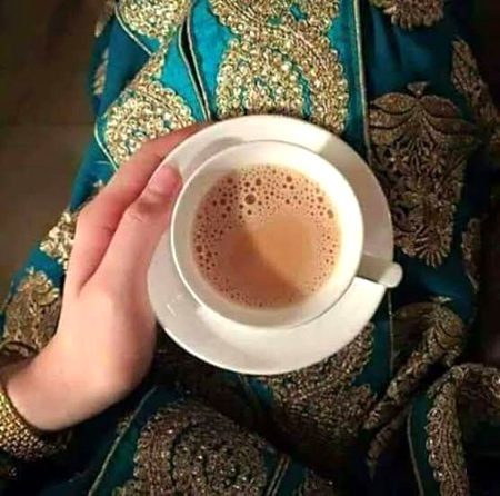 دسمبر کی پہلی بارش⁦🌧️⁩، اور سرد رات
ادھورا چاند،  چائے کا کپ اور تیری یاد