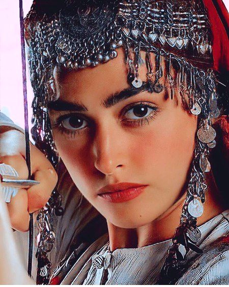 Turkish Celebs image