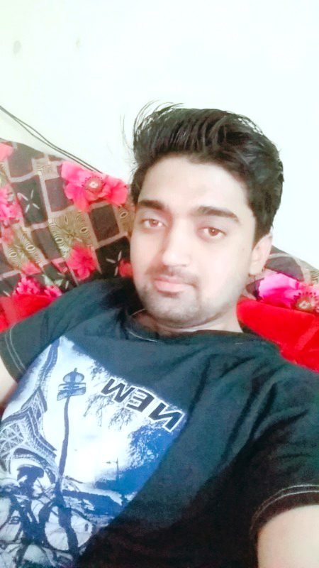 بس گئی ھے میرے احساس میں یہ کیسی مہک ‫..!!💕

کوئی  خوشبو میں لگاؤں ..... تیری خوشبو آ ئے ..!!💕

💞