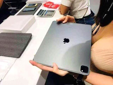 Apple.....😘😍😘😍😘😍😘😍😘😍😘😍😘😍😘😍😘😍😘
