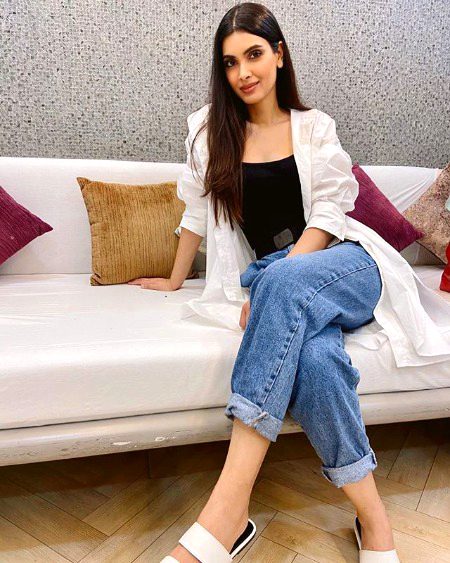 Indian Celebs image
