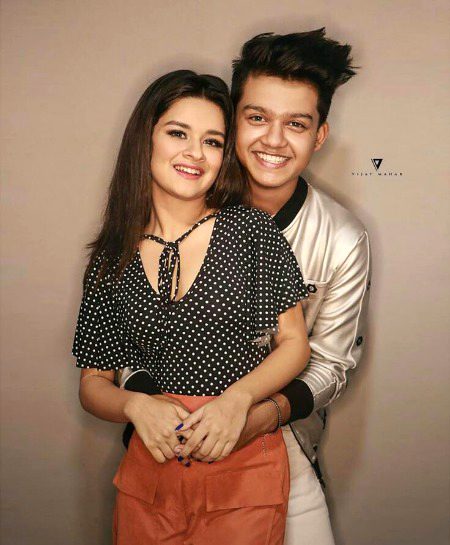 -🔥°-" Tum dunııYa bhool Jaogıı.!!😻-" Maı tumharə ıtnə naaz uthaunga.!!🙈-InNoCeNt👑°