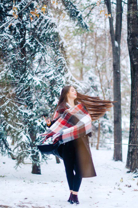 غرور حسن انہیں غرور عشق ہمیں وہ آ نہیں سکتے ہم جا نہیں سکتے💞💕💕