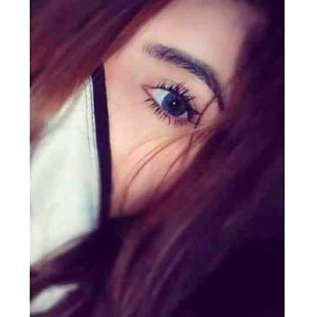 Zulm ye k musalsal tera begana pan...lutf ye k phir b tujhe apna smjhun'