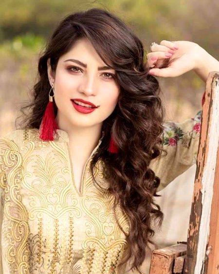 πFollow to followπ