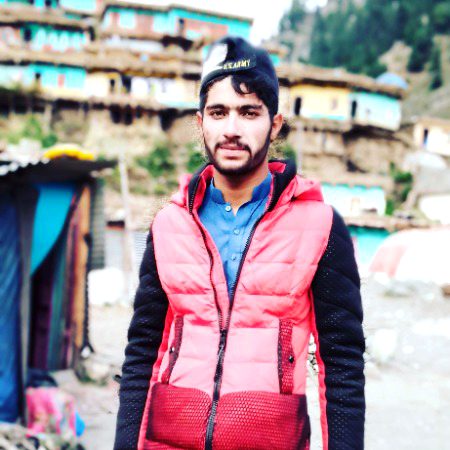 Daik magar pyaar say