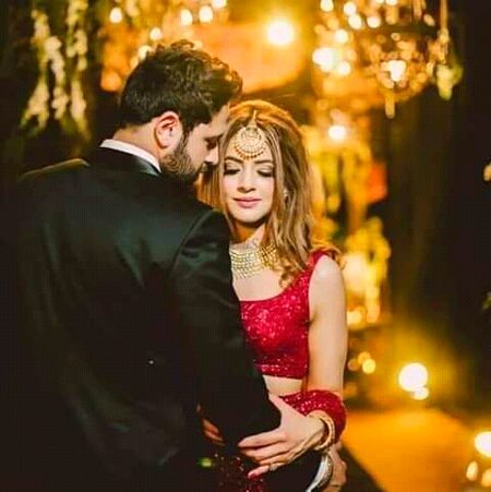 نہ تمہیں ہوش رہے اور نہ مجھے ہوش رہے اس قدر ٹوٹ کے چاہو مجھے پاگل کر دو 😍❤ZEESHAN💖💑