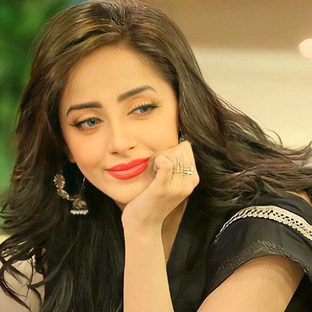 Pakistani Celebs image