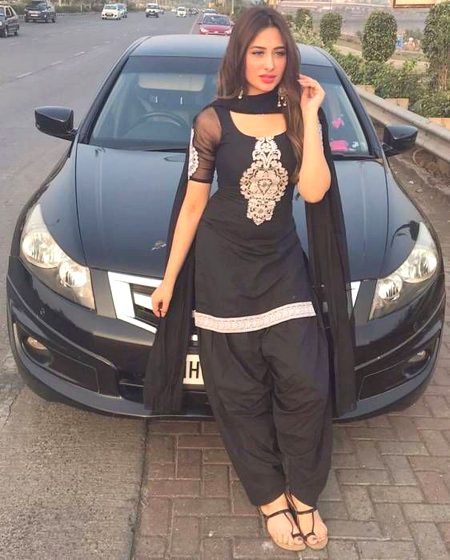 Nice Dp For Girls
