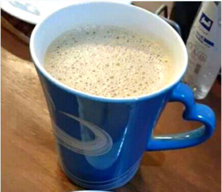 کہاں پوری ہوتی ہیں دل کی ساری خواہشیں❤❤ سردی بھی ہو چائے☕ بھی ہو☕اورآپ بھی... 
ہو