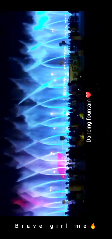 Dancing fountain behria town 🔥🔥
_Brave girl me.. 💕