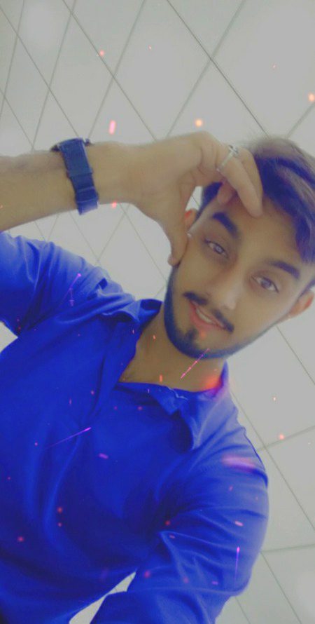 Mila Jo tu yahn muje🌹 dilau m yaqeen ❣️tuje rahu ho k tera sada ❣️bas itna chahta Hu m...😉😉