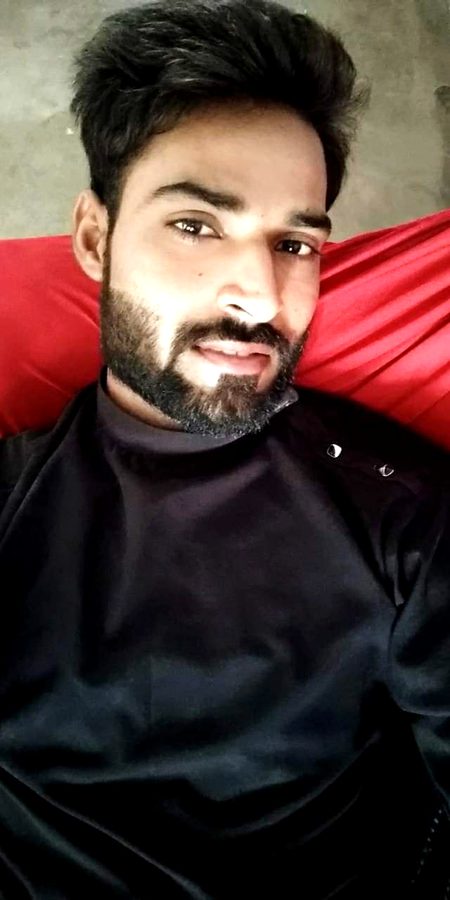 دل کی ضد ہو تم ۔ورنہ ان آنکھوں نے لوگ اور بھی بہت دیکھے ہیں ۔🔥🔥