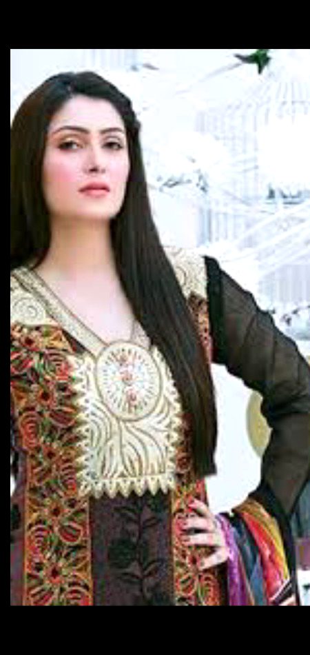 AYza Khan