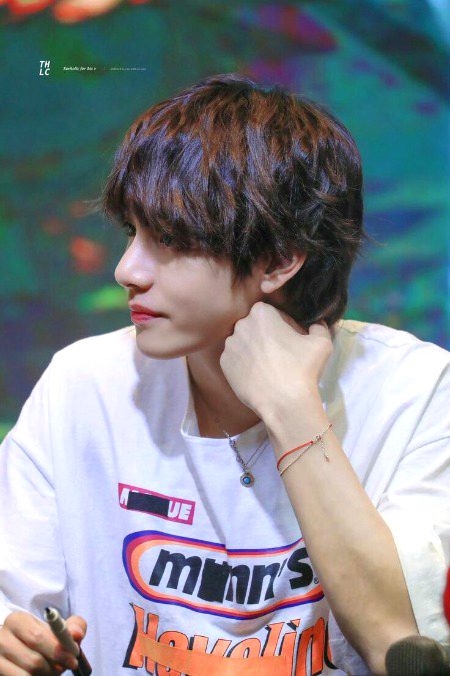 - Mujhe Maloom Hai Mera Muqaddar Tum Nahi Lekin (y) (^^^) 

- Meri Taqdeer Se Chup Kr Mujhe Ek Bar Mil Jao (y) <3