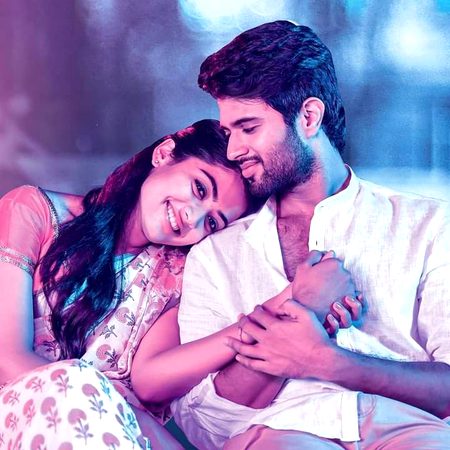 Ky .  kitni .  mohabat .  hai tumsy .  zra .  pas .  aakr .  to .  dekho❤