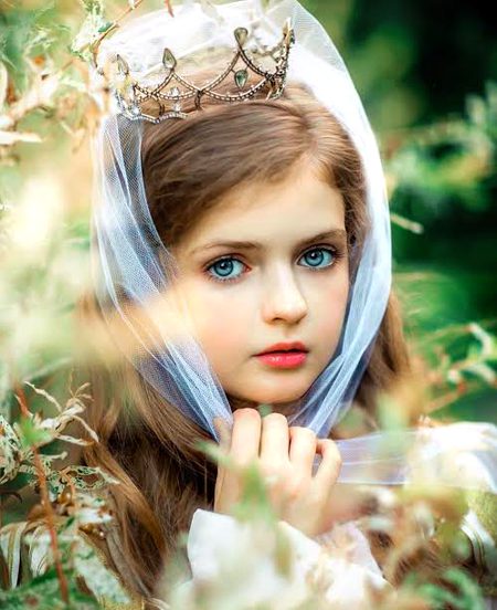 Be  like  a princess😍