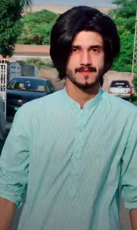 Bol.toh kItna.mange ka pyr😍
.
Nikl.na zuba se mrne ki bat😘
. 
esa kro gi to de ga shabashi😊