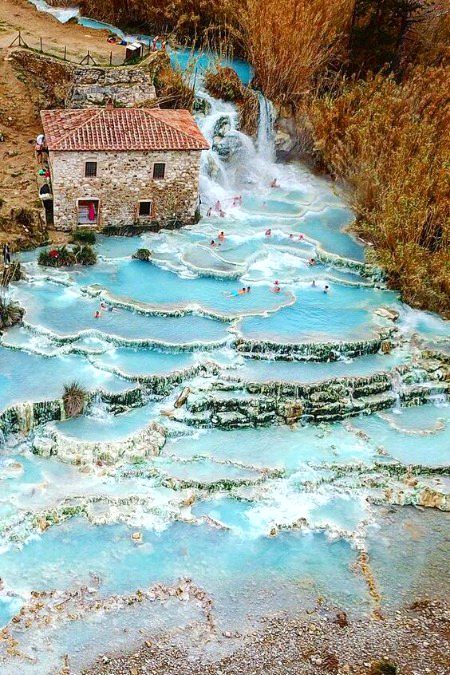 These are the prettiest places on earth to feed your wanderlust 😍