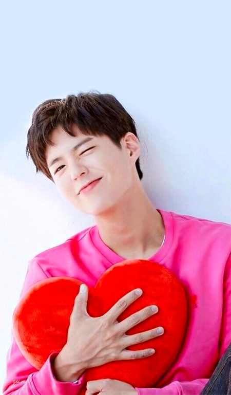 اُس کو کیا پڑی کہ وہ آ کے مجھے منائے :( 
وہ تو کہتا ہوگا جان چھوٹی بھاڑ میں جائے! 💔✨