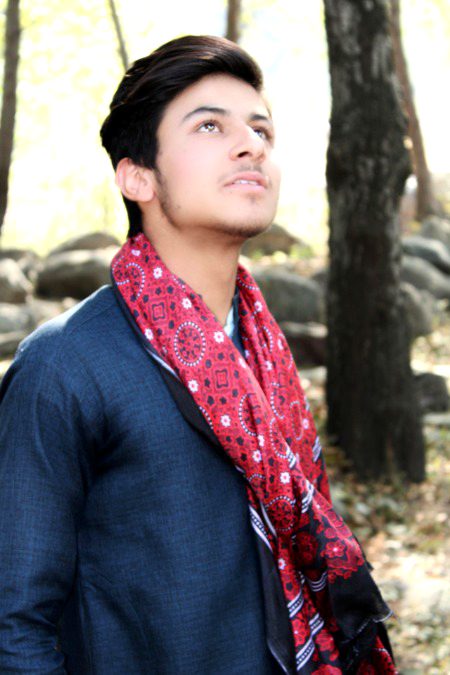 Ma cute ni hun, But bewafai ksi sa ni krta😜😜