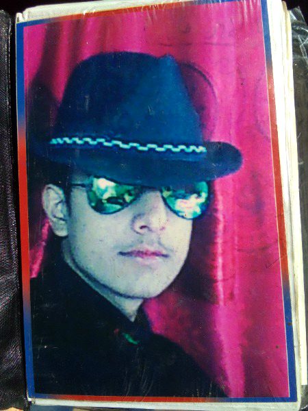 Kbi Mn b michel jakson hua krta tha 🙈 hun to abi b par ab jeene ki chaa nh 🙂