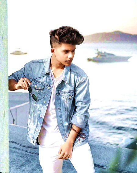 ~ Mujhy Barbad Kar k Tum b Kaha Aabad Rahoge 🥺💔 :"))*

- InNoCeNt 🖕🏻🖕🏻