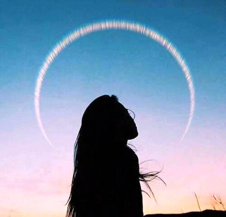 سن۔۔۔تیرے گمان تک بھی نہیں۔۔
۔وہ درد۔۔۔جو سہہ بھی لیئے ہم نے