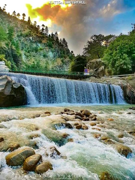 Beautiful waterfall neelam valley😍