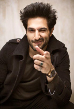 Pakistani Celebs image